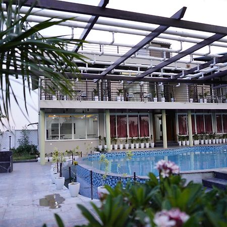 Fun O Farm Luxury Farm Villa Indore Eksteriør bilde