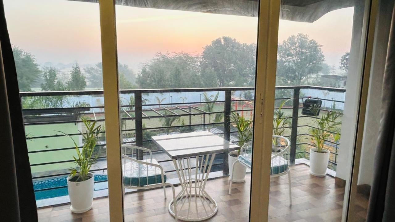Fun O Farm Luxury Farm Villa Indore Eksteriør bilde