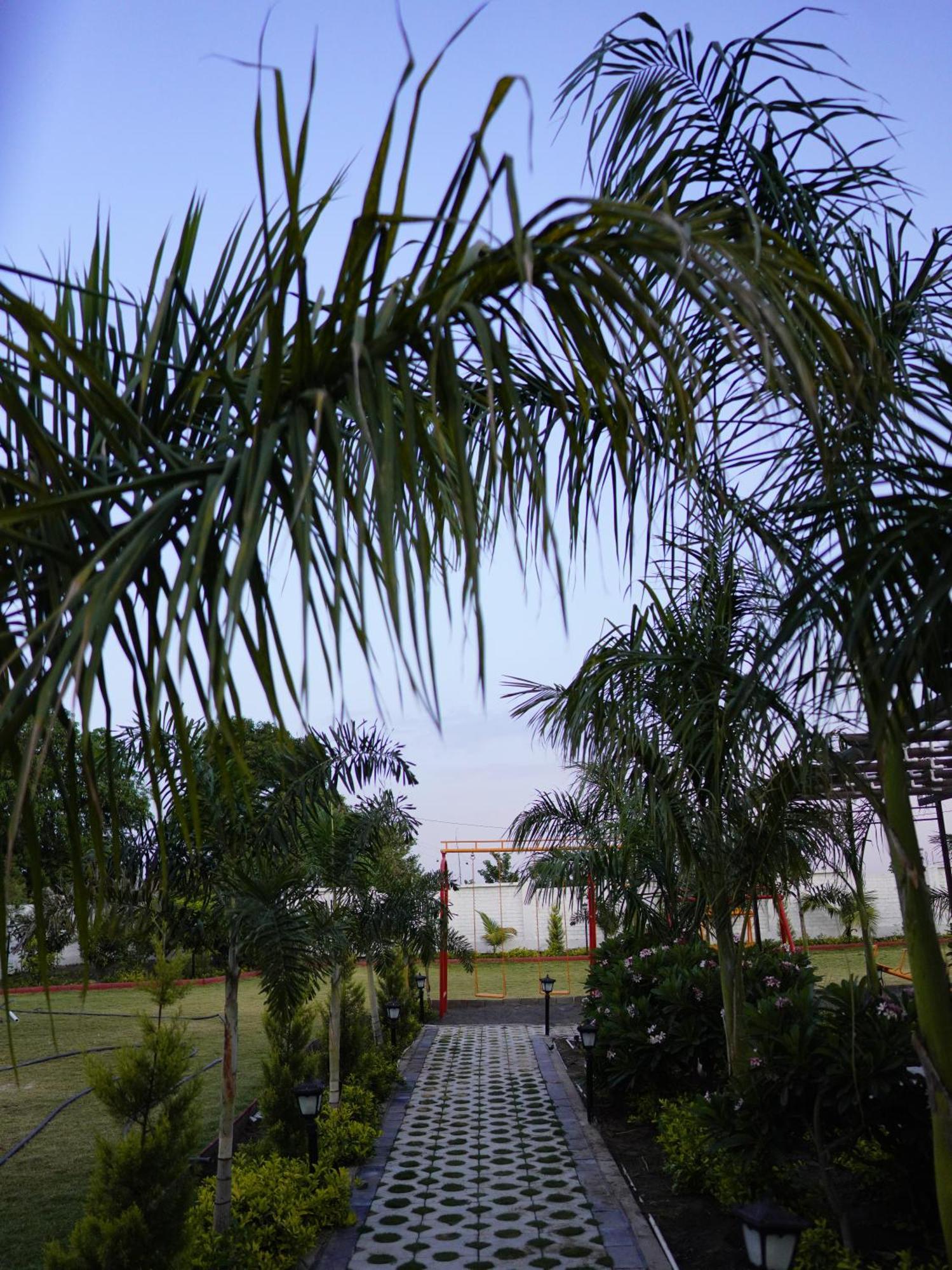 Fun O Farm Luxury Farm Villa Indore Eksteriør bilde